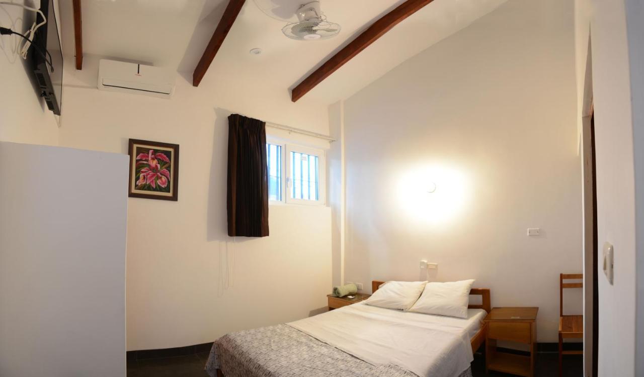 טראפוטו Hostal Casa Blanca מראה חיצוני תמונה