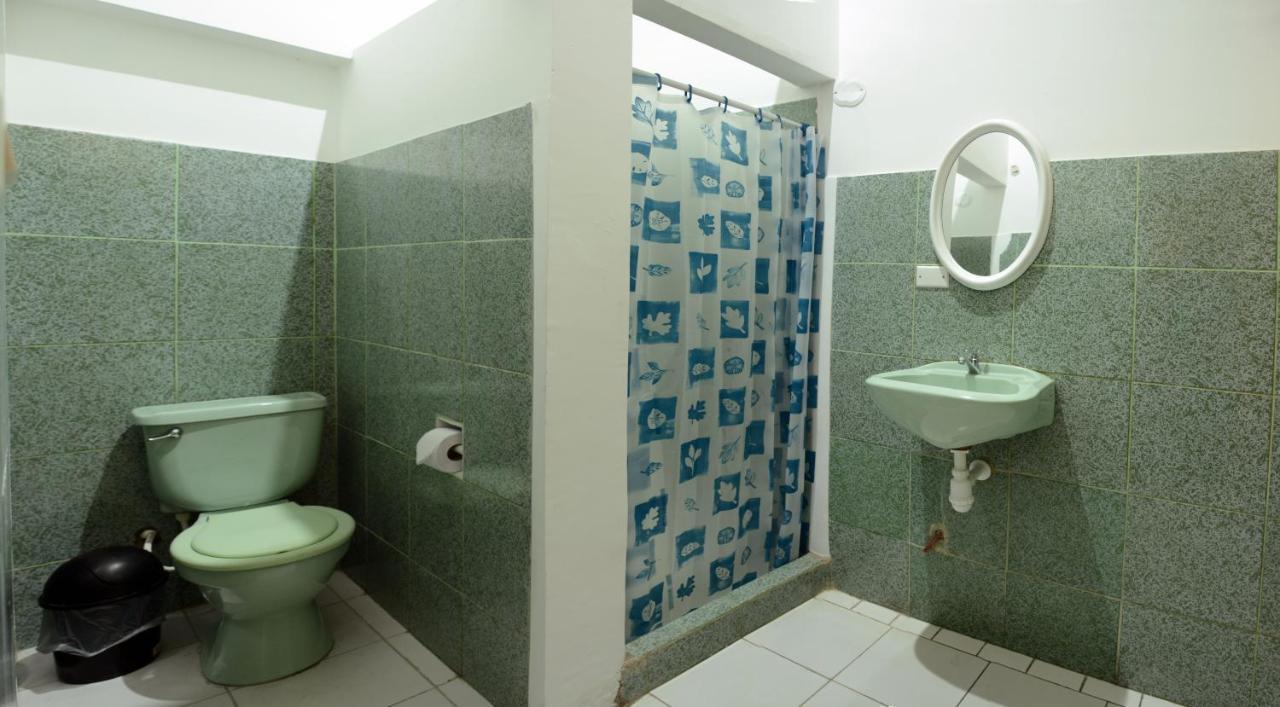 טראפוטו Hostal Casa Blanca מראה חיצוני תמונה
